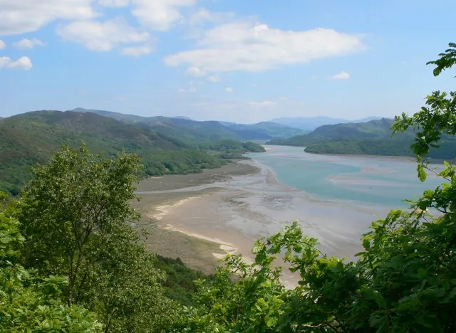 View up the Mawddach estuary from the Panorama Walk