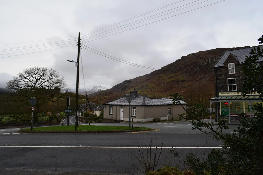 The road junction at the centre of Capel Curig